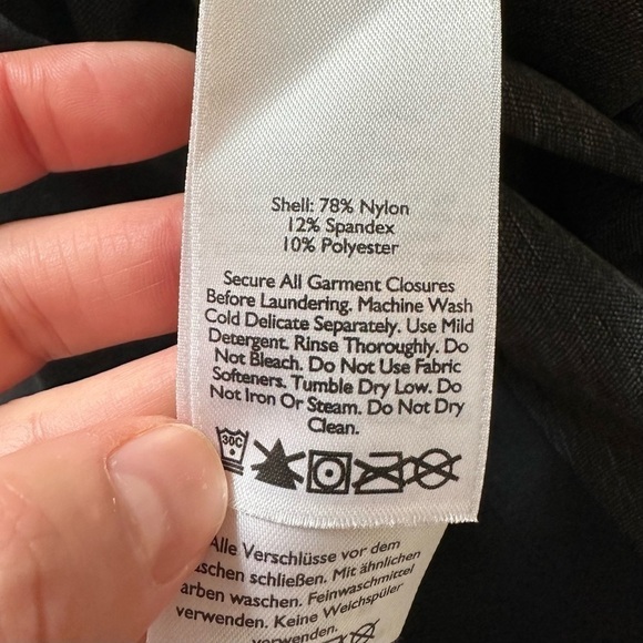 Eddie Bauer Lightweight Black Zipper Windbreaker Jacket - Picture 4 of 4